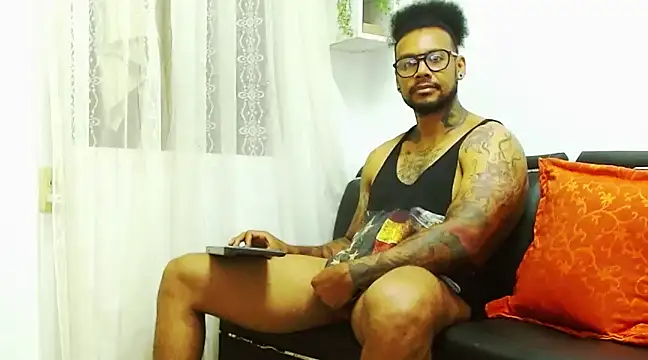 LewisStrong online show from January 2025 07:07:02 PM