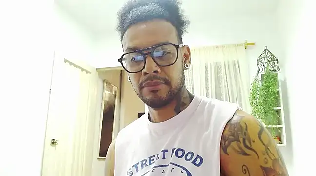 LewisStrong online show from January 2025 03:08:02 PM