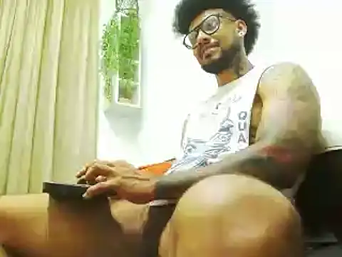 LewisStrong online show from March 2025 06:26:02 PM