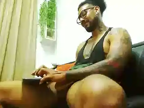 LewisStrong online show from March 2025 09:45:02 PM