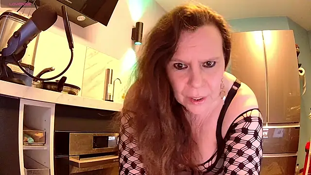 Endrocleia online show from February 2025 10:03:02 PM