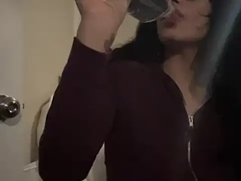 myloveforyouu online show from January 2025 05:16:01 AM