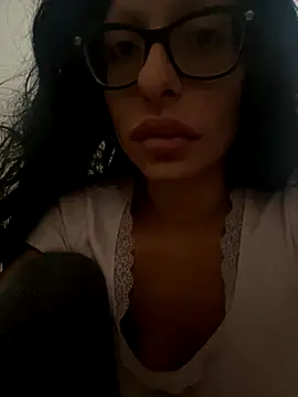 myloveforyouu online show from November 2025 06:21:01 PM