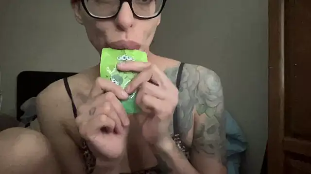 myloveforyouu online show from February 2026 02:06:02 PM