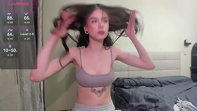 Tune Godness online show from February 2025 07:09:01 PM