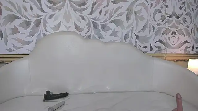 Bonnie  milf online show from January 2025 03:01:02 PM