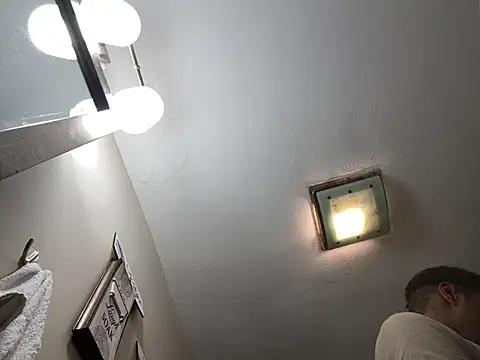 rayyymack online show from December 2024 02:39:01 PM