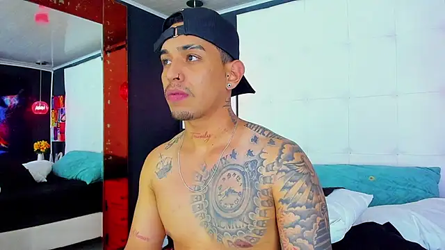 Damian09  online show from December 2024 07:05:02 AM