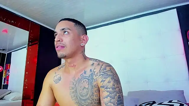 Damian09  online show from January 2025 08:18:02 AM