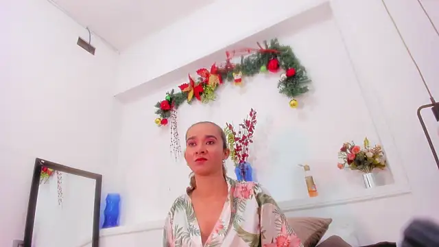 penelope handaos online show from December 2024 08:43:02 AM