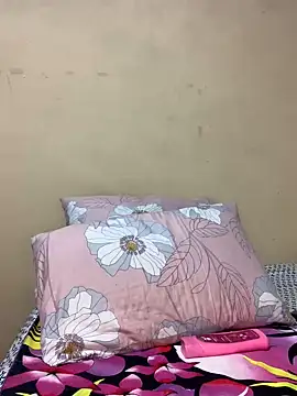 HornyxLadie online show from March 2025 07:23:01 PM