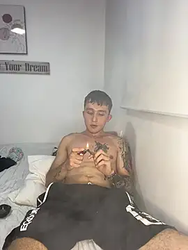 Dylanwhite23  online show from January 2025 10:34:01 PM