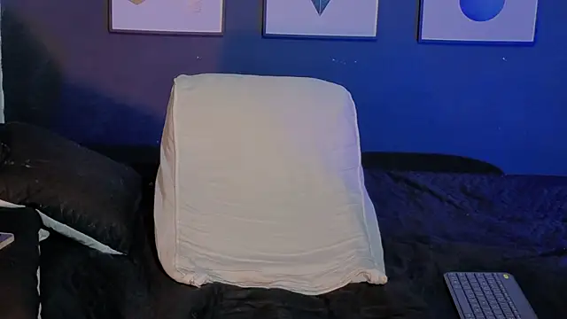 Dylanwhite23  online show from March 2026 01:56:02 AM