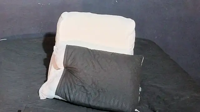 Dylanwhite23  online show from April 2026 06:30:01 AM