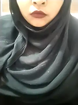 Snapshot of Indian-Nazia chatting on January 2025 12:24:01 PM Indian-Nazia online show from January 2025 12:24:01 PM