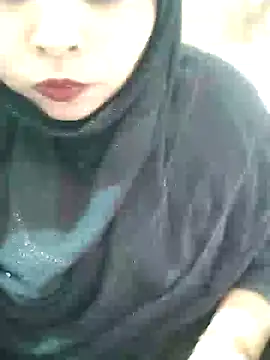 Snapshot of Indian-Nazia chatting on January 2025 09:35:02 AM Indian-Nazia online show from January 2025 09:35:02 AM