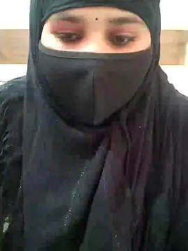 Snapshot of Indian-Nazia chatting on January 2025 07:07:02 AM Indian-Nazia online show from January 2025 07:07:02 AM