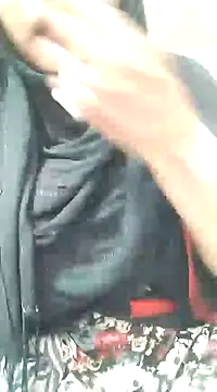 Snapshot of Indian-Nazia chatting on February 2025 12:49:01 PM Indian-Nazia online show from February 2025 12:49:01 PM