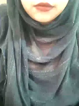 Snapshot of Indian-Nazia chatting on February 2025 10:07:02 AM Indian-Nazia online show from February 2025 10:07:02 AM