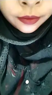 Snapshot of Indian-Nazia chatting on February 2025 02:27:02 PM Indian-Nazia online show from February 2025 02:27:02 PM