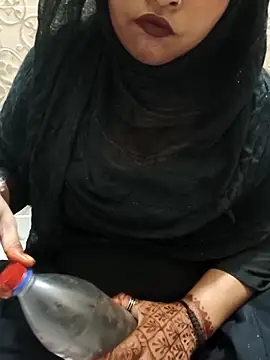 Snapshot of Indian-Nazia chatting on September 2025 07:47:02 PM Indian-Nazia online show from September 2025 07:47:02 PM