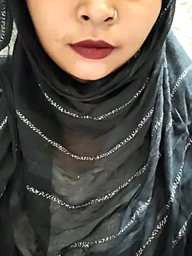 Snapshot of Indian-Nazia chatting on October 2025 11:13:02 PM Indian-Nazia online show from October 2025 11:13:02 PM