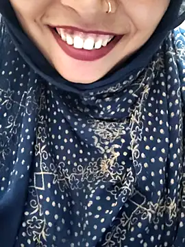 Snapshot of Indian-Nazia chatting on October 2025 08:29:02 PM Indian-Nazia online show from October 2025 08:29:02 PM