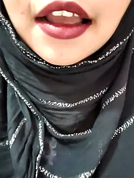 Indian-Nazia online show from November 2025 08:20:02 PM