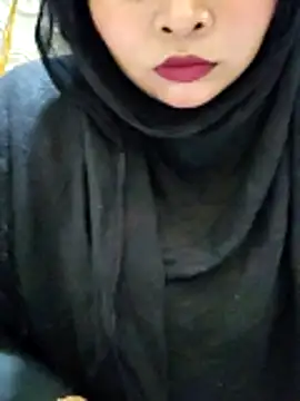 Indian-Nazia online show from April 2026 07:58:01 PM