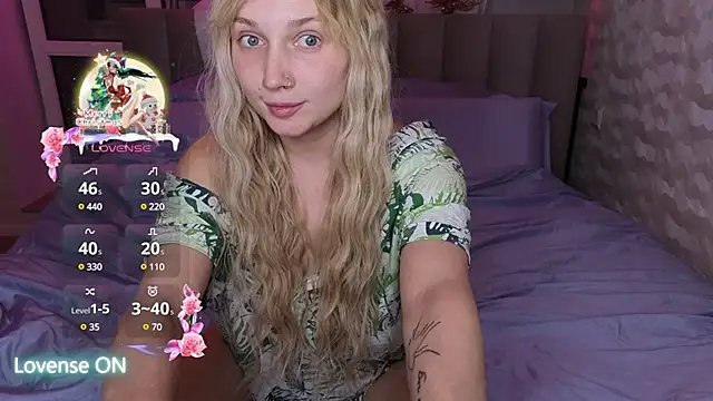 GoodGirl0024 online show from February 2025 08:20:02 PM