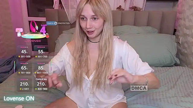 GoodGirl0024 online show from March 2025 08:40:01 PM