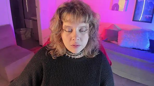 Sabrina scarlett online show from October 2025 05:05:01 AM