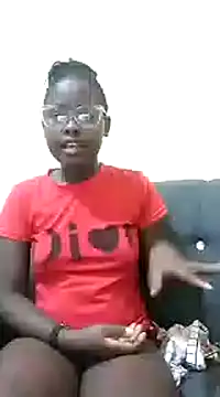 Sweetcecie01 online show from March 2025 07:49:02 AM