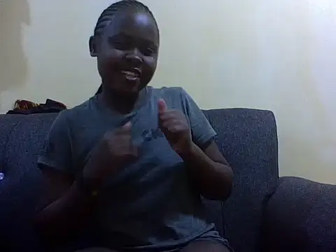 Sweetcecie01 online show from January 2026 08:22:02 PM