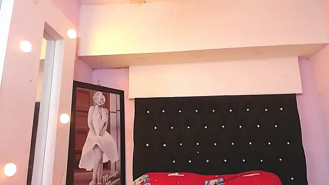 kittybonxx online show from November 2025 11:07:02 PM