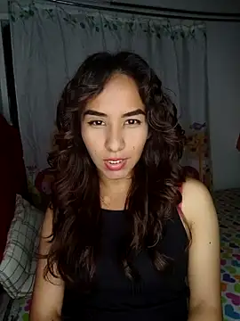 Snapshot of PoisonIvy15_ chatting on February 2025 04:07:01 AM PoisonIvy15 online show from February 2025 04:07:01 AM