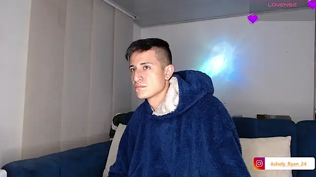 ashely ryan24 online show from January 2026 11:29:02 PM