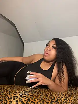 AUNYXXX online show from January 2025 04:12:02 AM