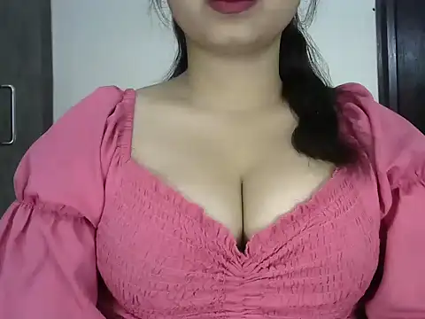 HOT-LOVELY online show from February 2025 12:53:02 AM