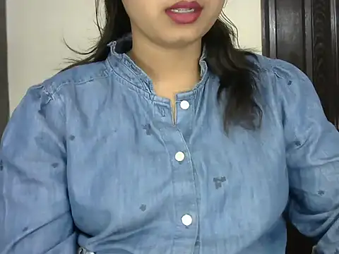 HOT-LOVELY online show from February 2025 07:52:01 PM