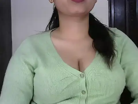 HOT-LOVELY online show from March 2025 02:12:02 PM