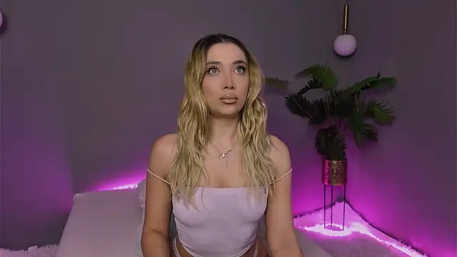 Jessielle online show from March 2026 02:06:01 AM