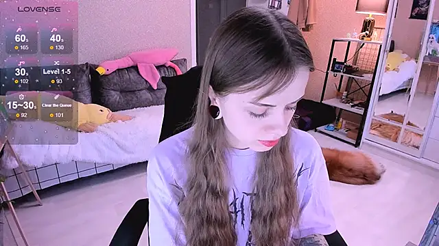Snapshot of NaniMoore chatting on January 2025 06:14:02 AM NaniMoore online show from January 2025 06:14:02 AM
