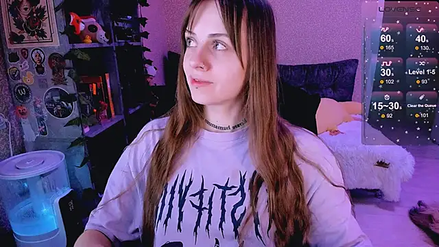 Snapshot of NaniMoore chatting on February 2025 08:42:02 PM NaniMoore online show from February 2025 08:42:02 PM