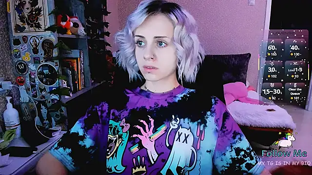 NaniMoore online show from December 2025 07:56:02 PM