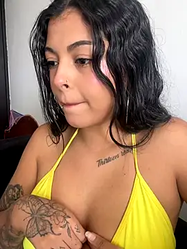 Dulce-diosa online show from October 2025 07:35:02 PM