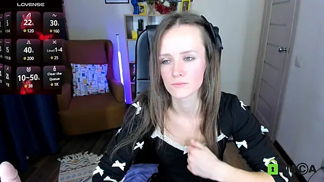 FrancescaCollins online show from December 2024 12:33:02 PM