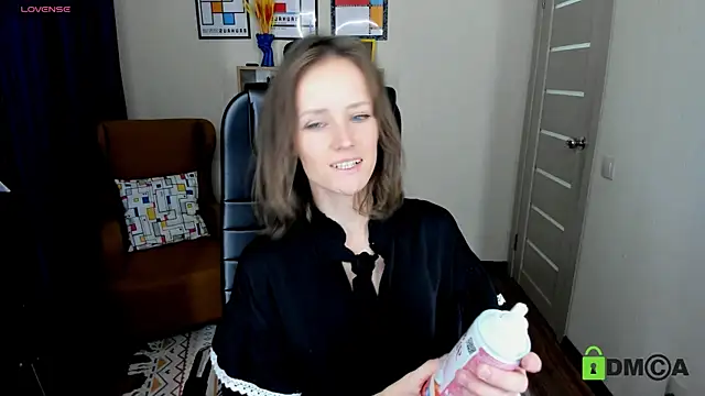 FrancescaCollins online show from September 2025 03:36:01 PM