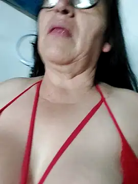 clarita 01 online show from November 2025 12:41:02 PM