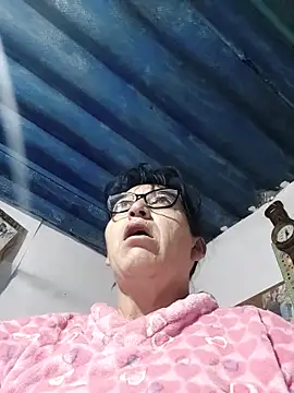 clarita 01 online show from April 2026 11:04:01 AM